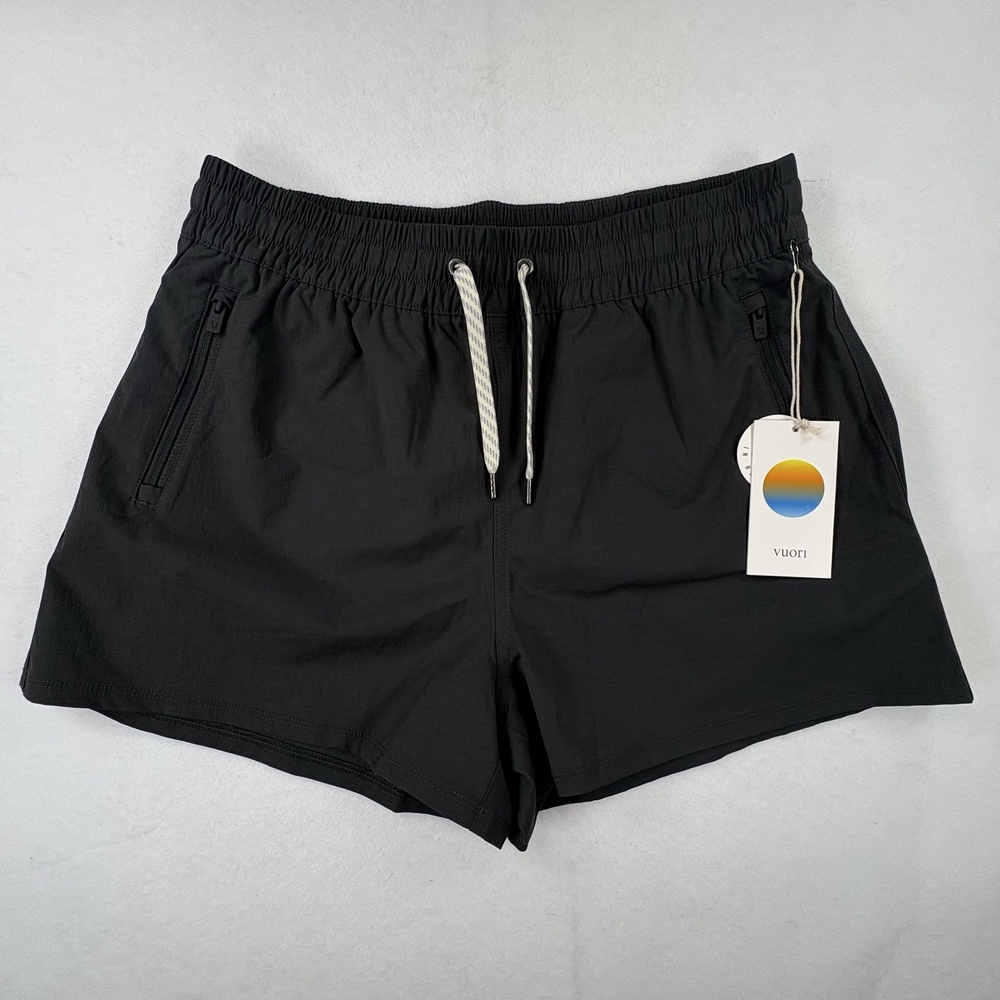 Vuori Birch Shorts Womens Medium Black 3 Inseam Zip Pockets Running Training